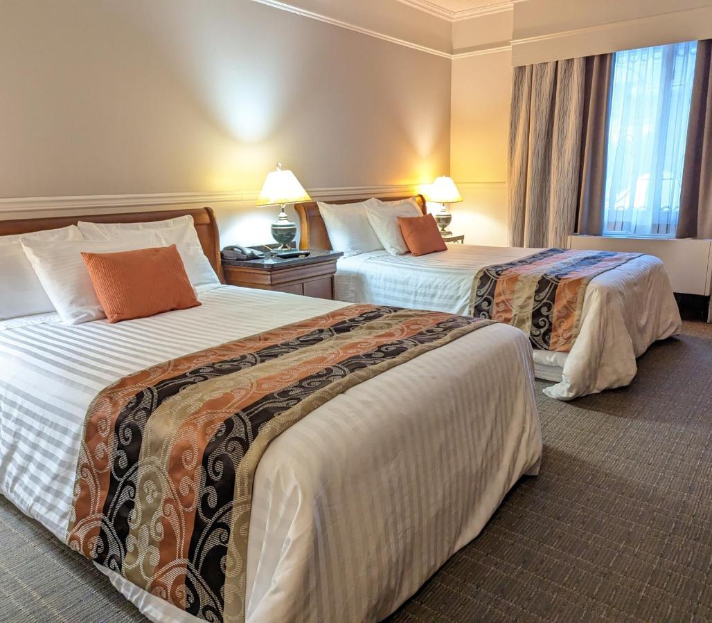 Auberge Des 21 La Baie Eksteriør billede